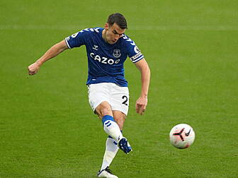 Seamus Coleman back training a...